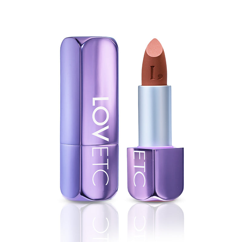 The Signature Lip Edit